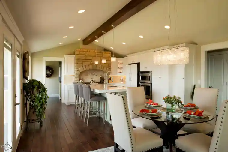 Marshall-Sande dining room